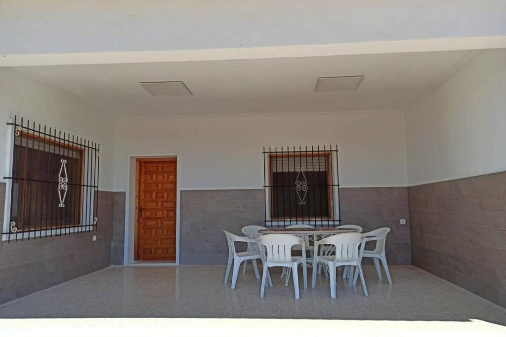 Villa Rustica Privada Con Gran Chalet Y Piscina Elche Exterior foto